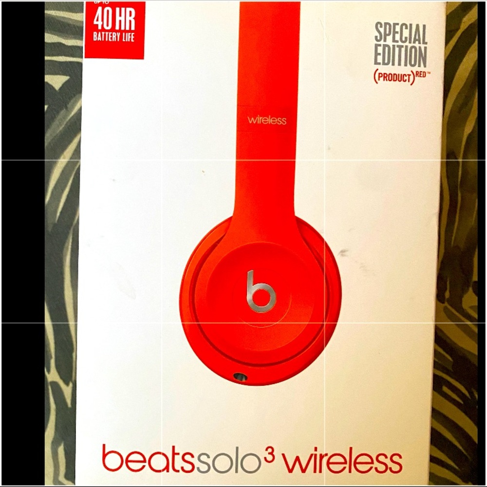 Beats By Dre Wireless Red Headphones